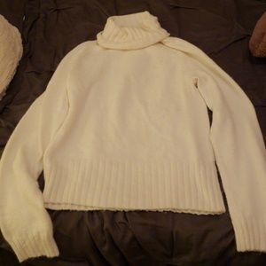 White Gap Turtleneck Sweater